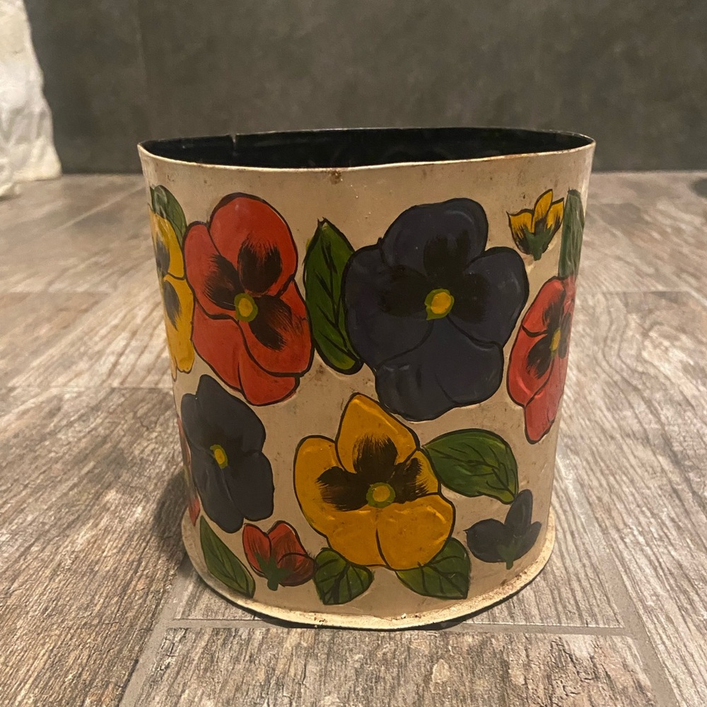 Vintage cylinder